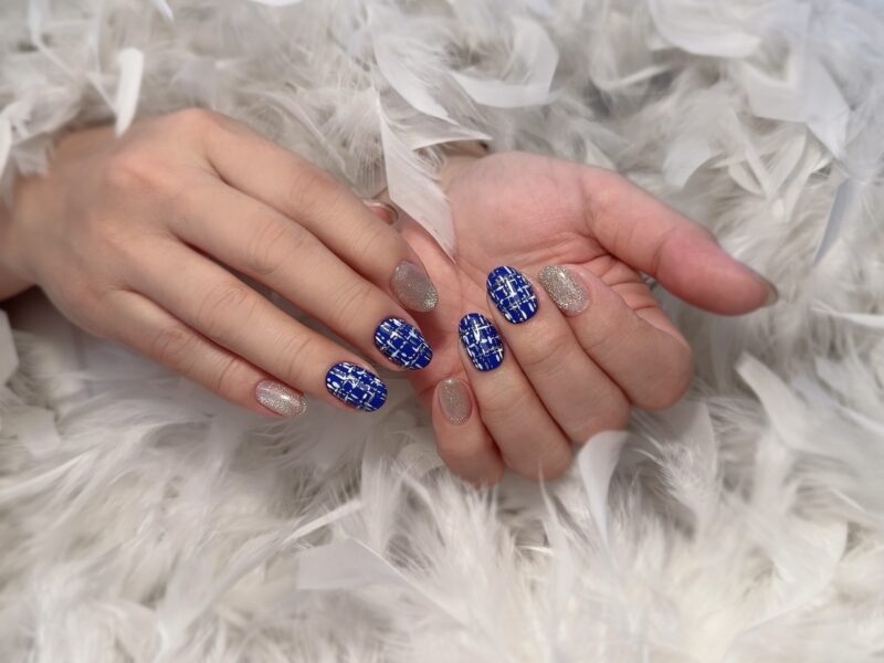 落ち着いたトーンで