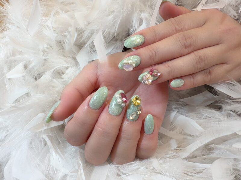 指先に爽やかな春の風を